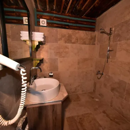 Bed & Breakfast Mommys Cave House *