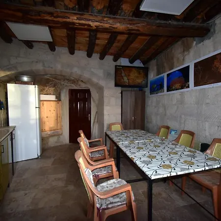 Mommys Cave House Bed & Breakfast Goreme